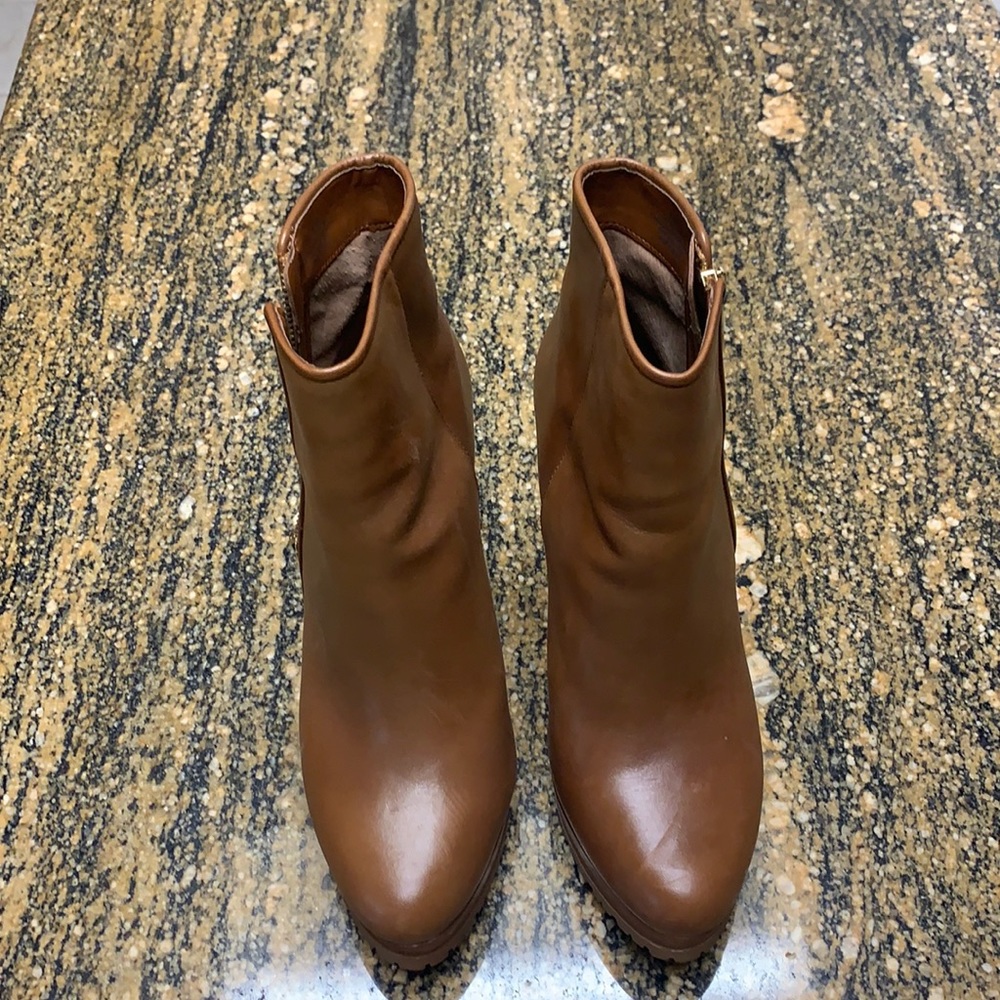Gianni Bini Booties